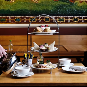 Afternoontea vapaalle sivistystyölle pe 17.10.